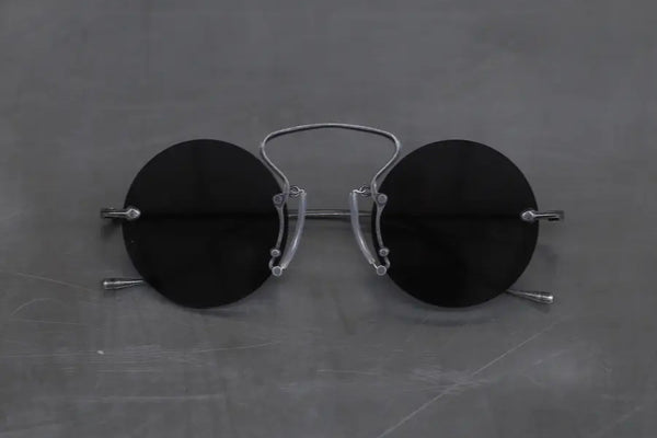 RIGARDS X UMA WANG Joint Stainless Steel Frameless Glasses RG00UW9(A) Series RG-RG00UW9(A)-FGHSH Retro Black Frame Dark Gray Lenses